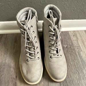 Maurices Boots size 9